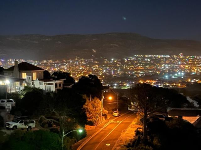 Serene Mountain Flat Clovelly Exterior foto